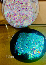 Load image into Gallery viewer, Ghost Hyper Shift Flakes