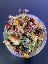 Load image into Gallery viewer, Fusin Variegated Matte Leaf Flakes